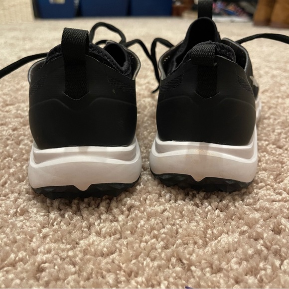 Nike Women’s Fi Bermuda Mesh Golf Shoes - Picture 7 of 7